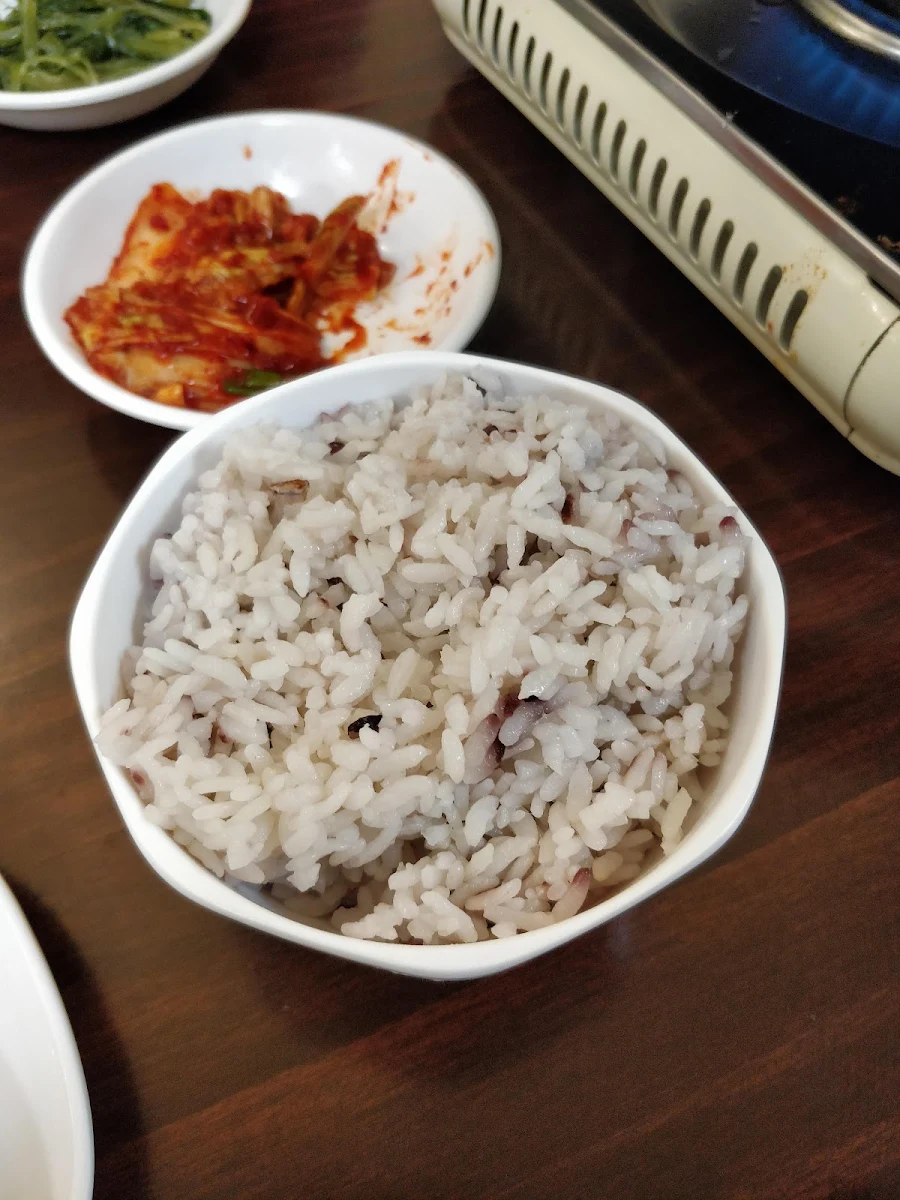 공기밥 Steamed Rice 白飯